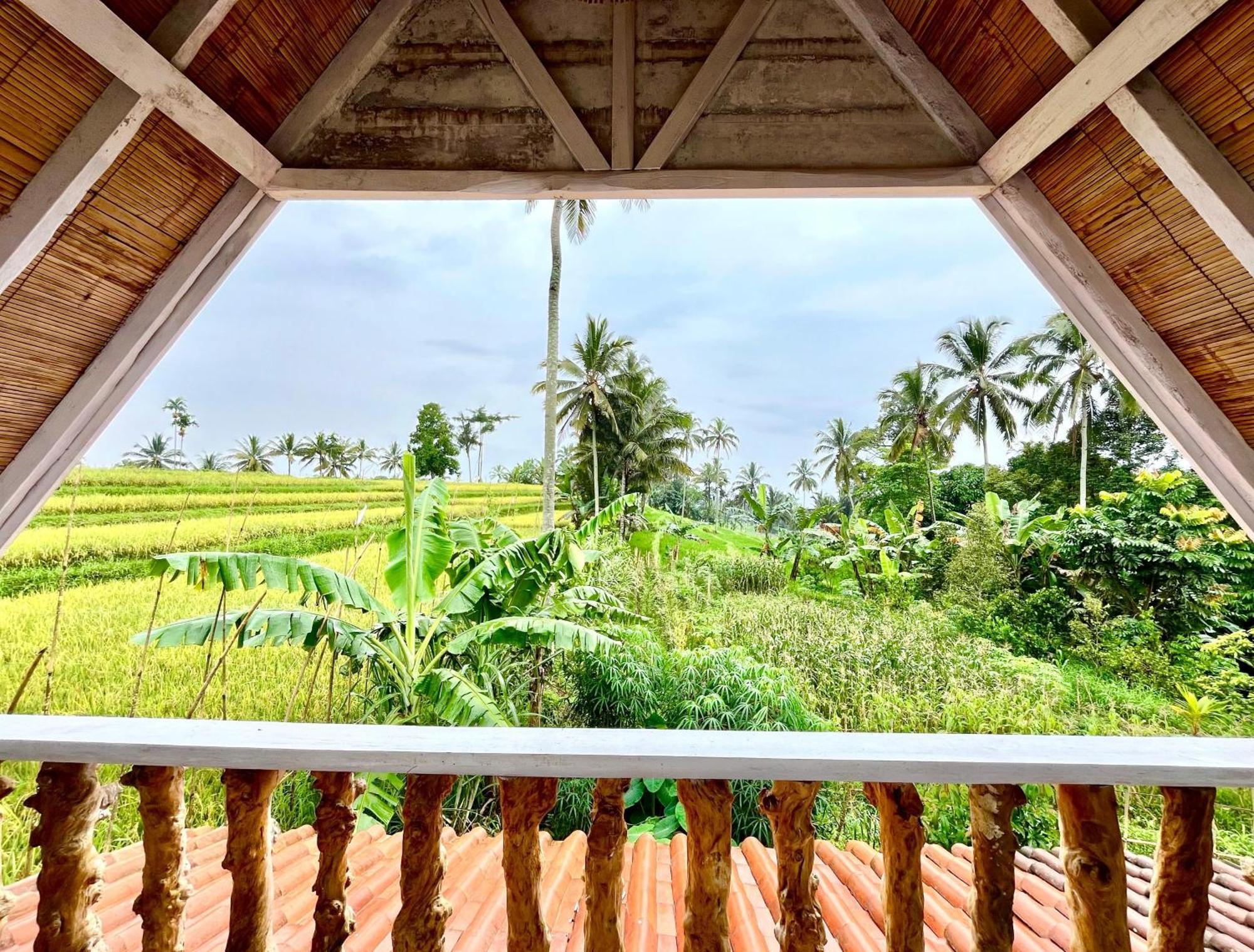 Pondok Is Oke Villa Scenic View Banyuwangi  Exterior foto