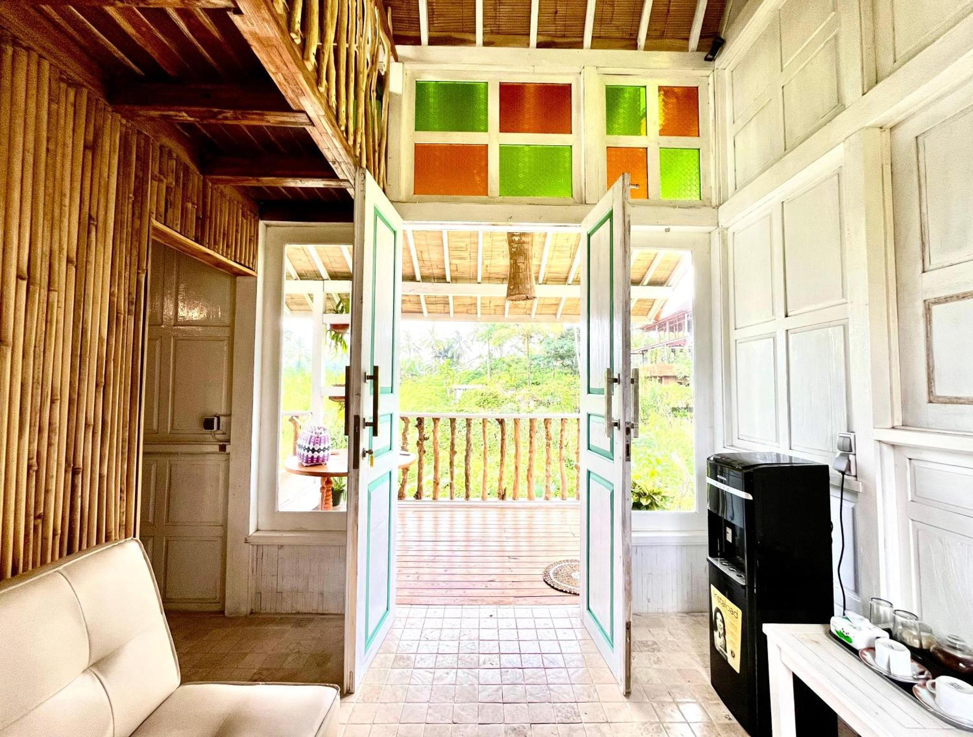 Pondok Is Oke Villa Scenic View Banyuwangi  Exterior foto