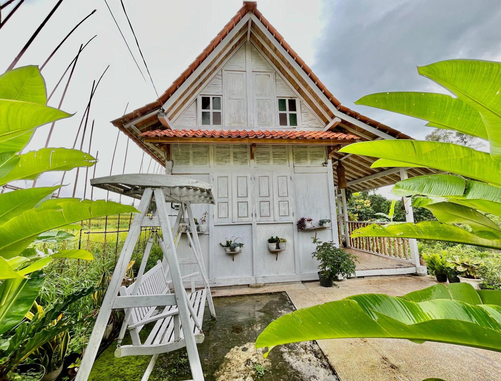 Pondok Is Oke Villa Scenic View Banyuwangi  Exterior foto